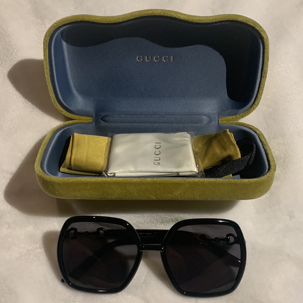 GUCCI, Sunglasses GG0890S, NWOT - Picture 13 of 14